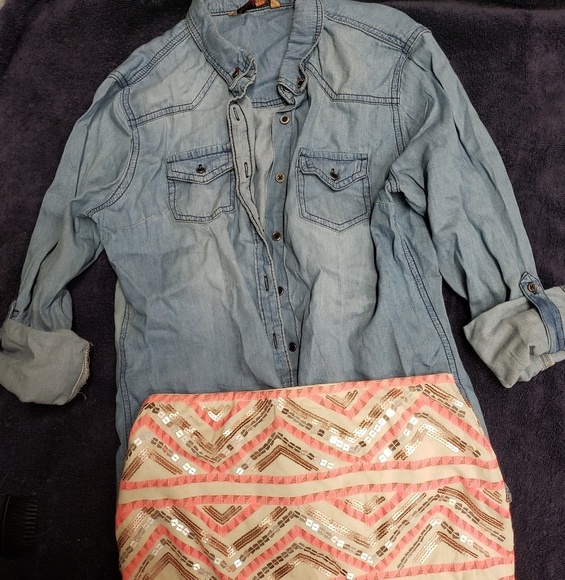 Express mini skirt w/ sequence Aztec xs - Picture 6 of 8